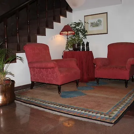 Albergaria Da Se & Casa de hóspedes 3*